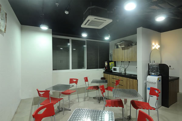 H J Talreja Associates
