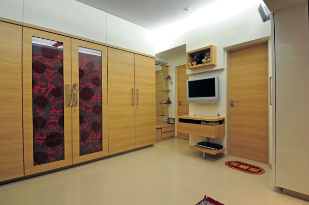 H J Talreja Associates