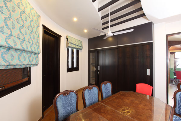 H J Talreja Associates