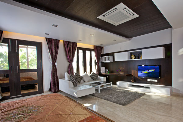 H J Talreja Associates